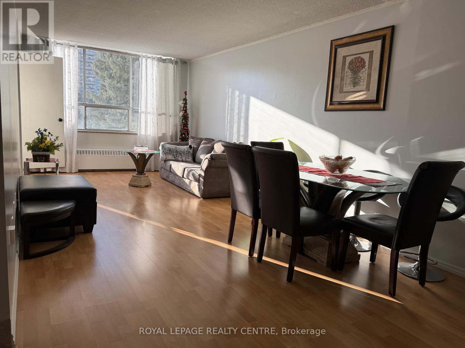 209 - 340 Dixon Road, Toronto, Ontario  M9R 1T1 - Photo 3 - W12751064