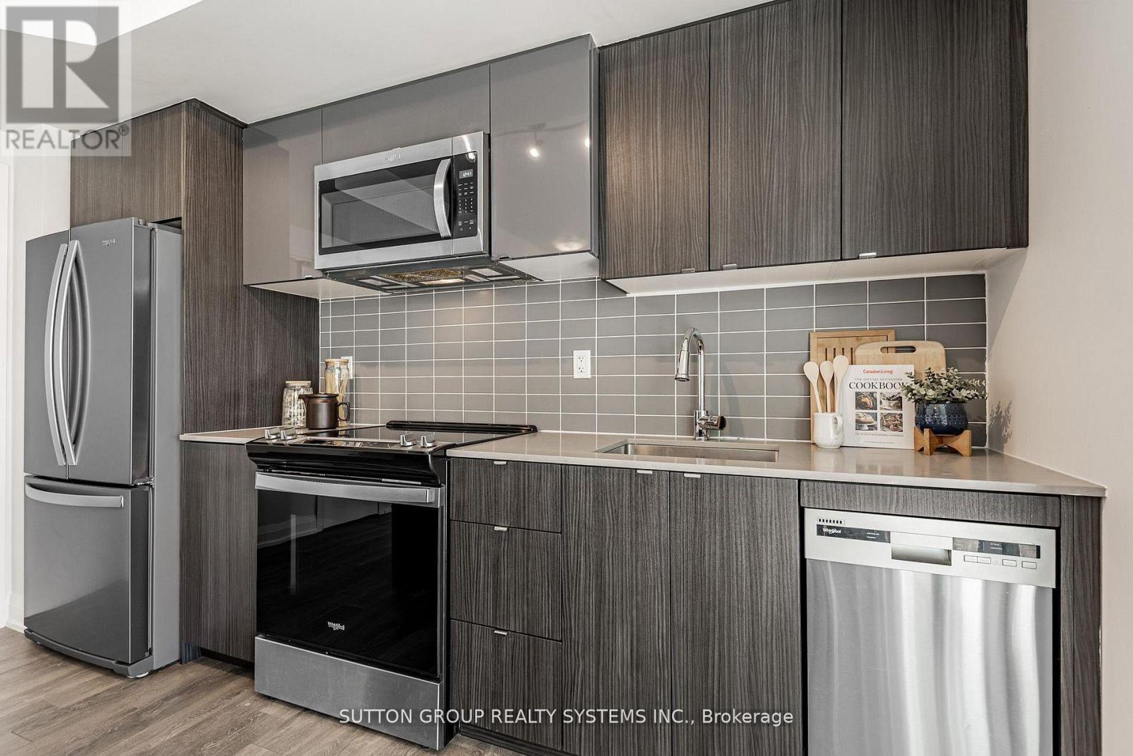 611 - 1461 Lawrence Avenue W, Toronto, Ontario M6L 0A6 - Photo 14 - W12751066