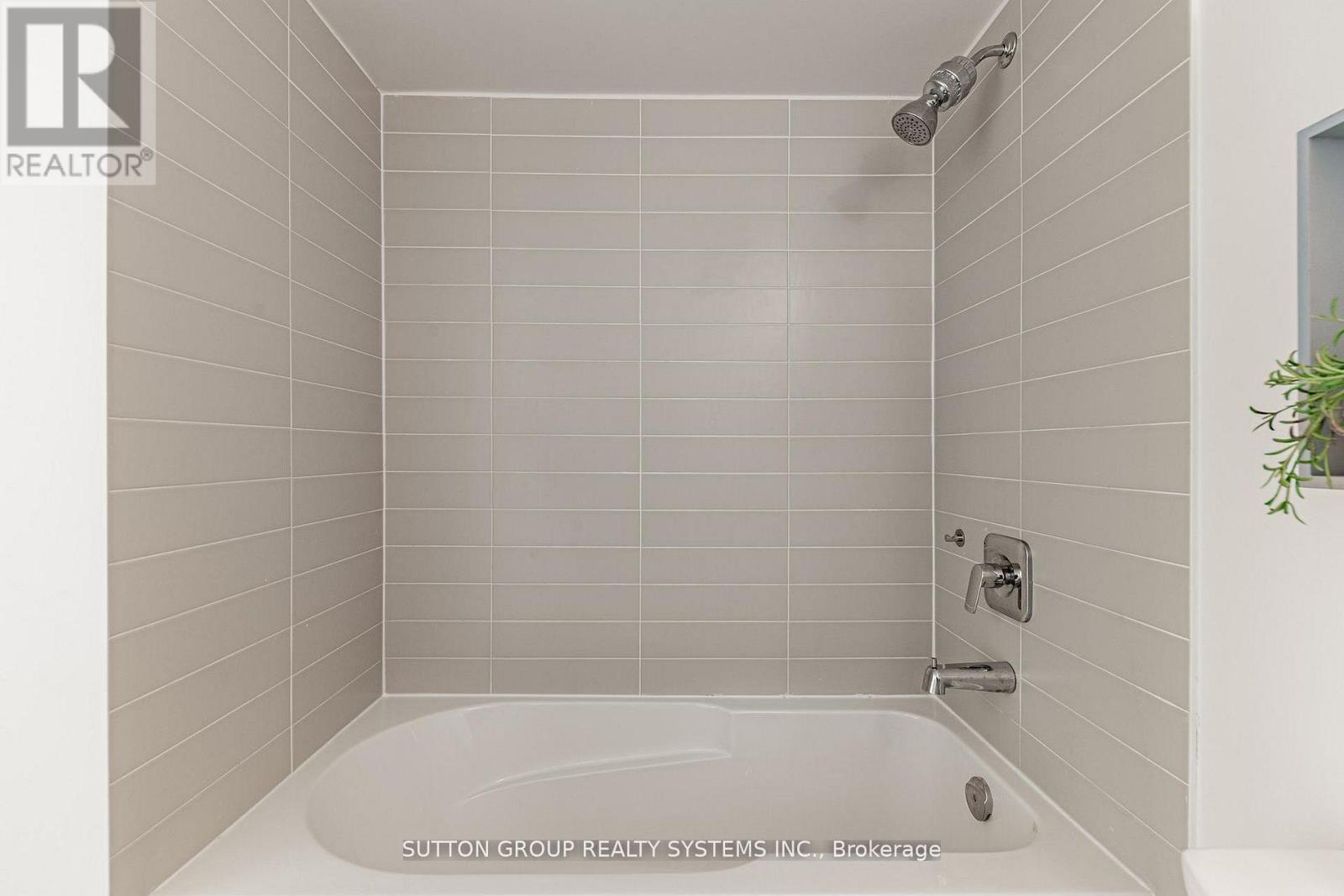 611 - 1461 Lawrence Avenue W, Toronto, Ontario M6L 0A6 - Photo 24 - W12751066