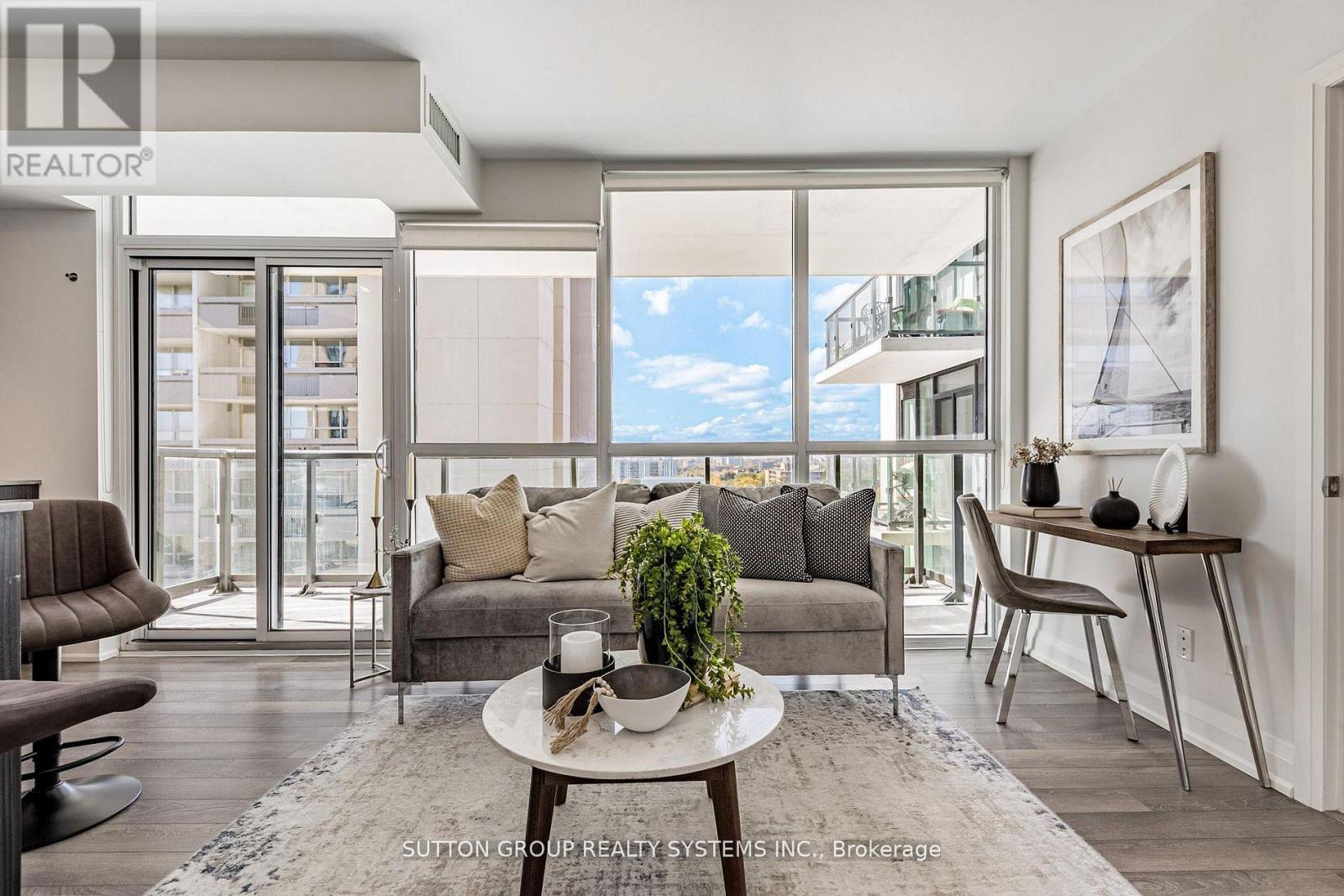 611 - 1461 Lawrence Avenue W, Toronto, Ontario M6L 0A6 - Photo 7 - W12751066