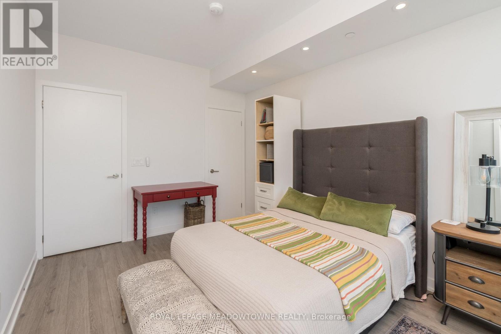 2307 - 1926 Lake Shore Boulevard W, Toronto, Ontario  M6S 1A1 - Photo 17 - W12751118