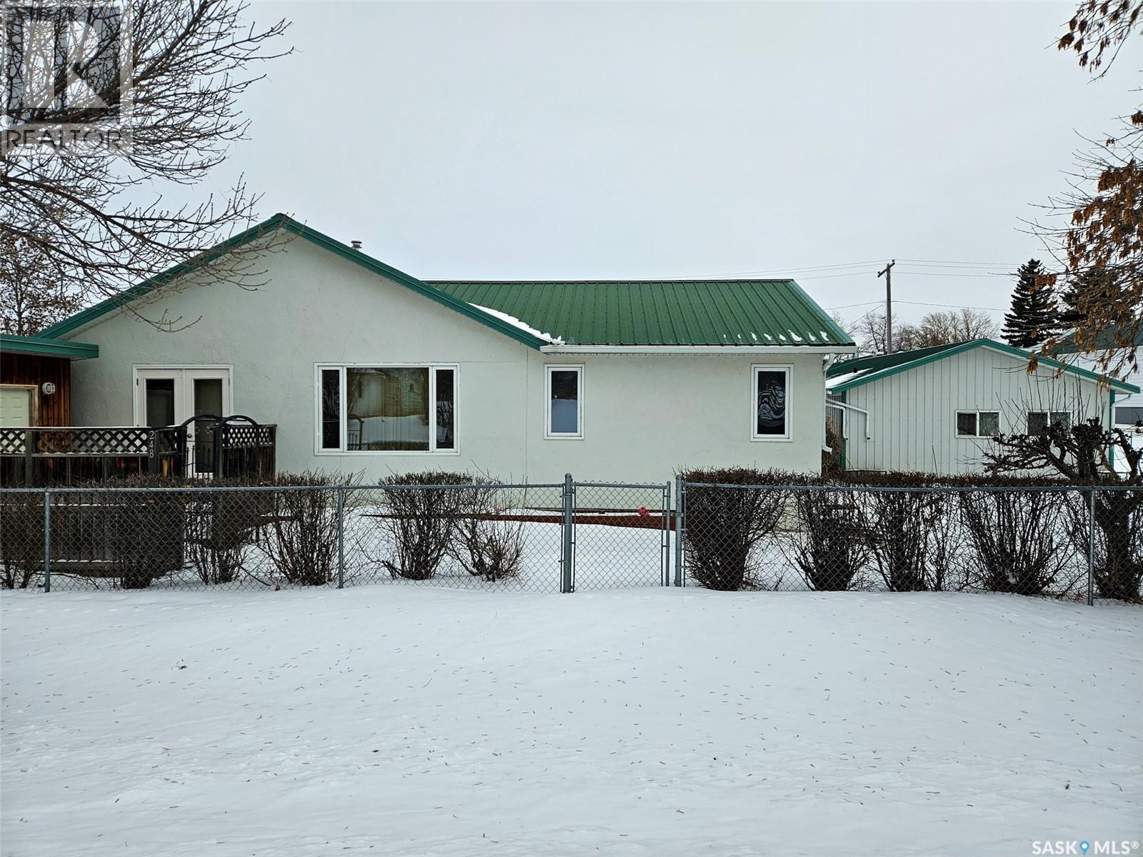 248 Banner STREET, Pennant, Saskatchewan