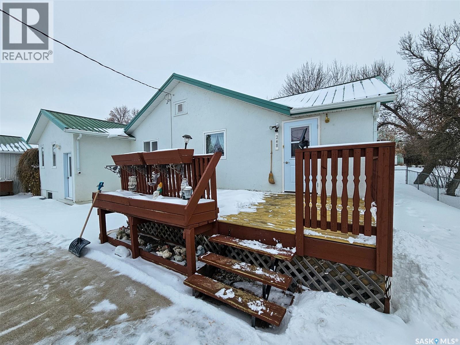 248 Banner Street, Pennant, Saskatchewan  S0N 1X0 - Photo 27 - SK027823