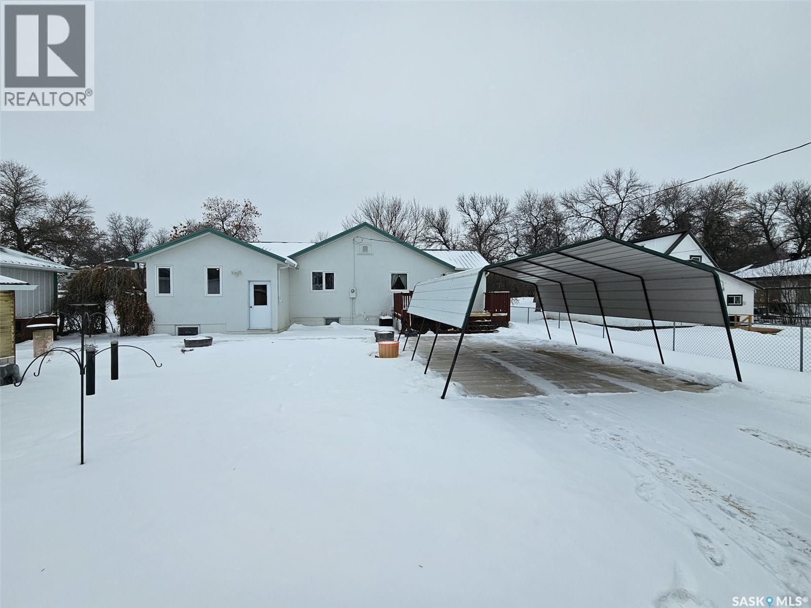 248 Banner Street, Pennant, Saskatchewan  S0N 1X0 - Photo 28 - SK027823