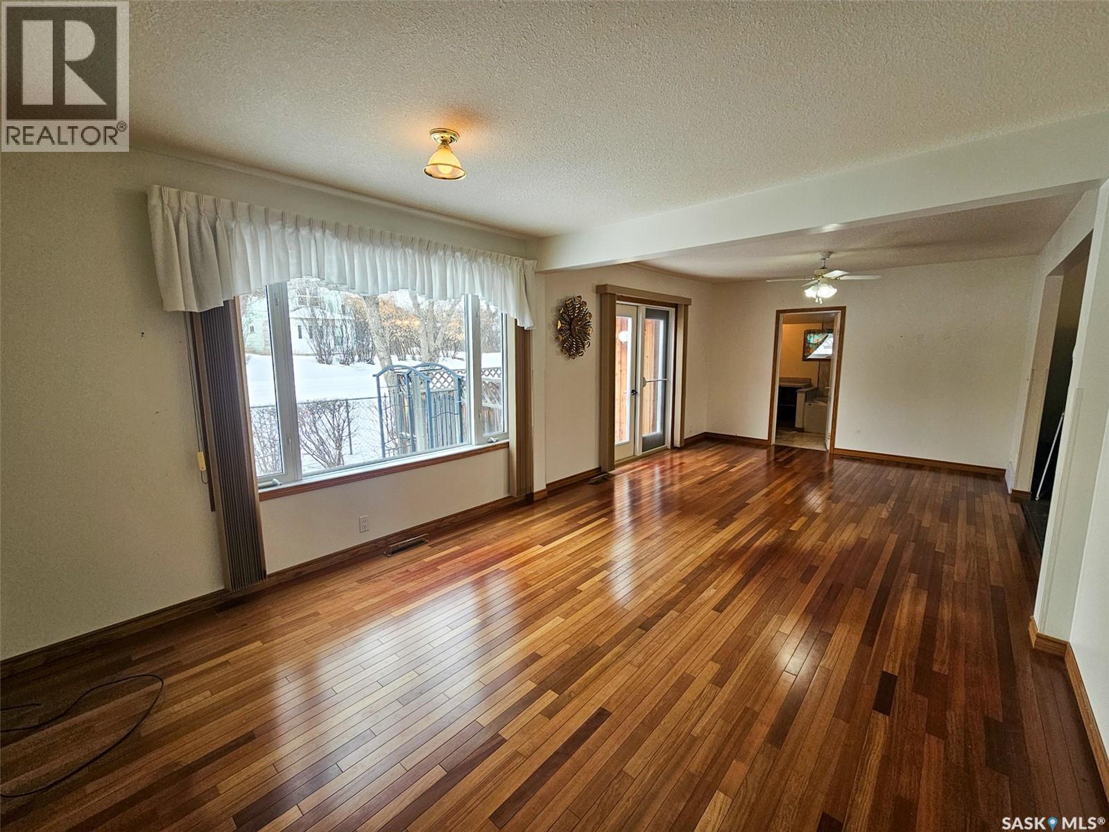 248 Banner Street, Pennant, Saskatchewan  S0N 1X0 - Photo 7 - SK027823