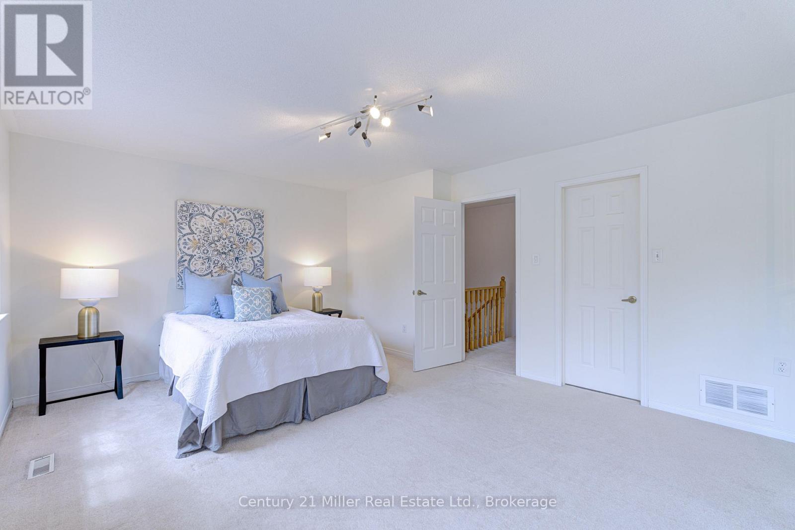 474 Marlatt Drive, Oakville, Ontario  L6H 5X4 - Photo 17 - W12751186