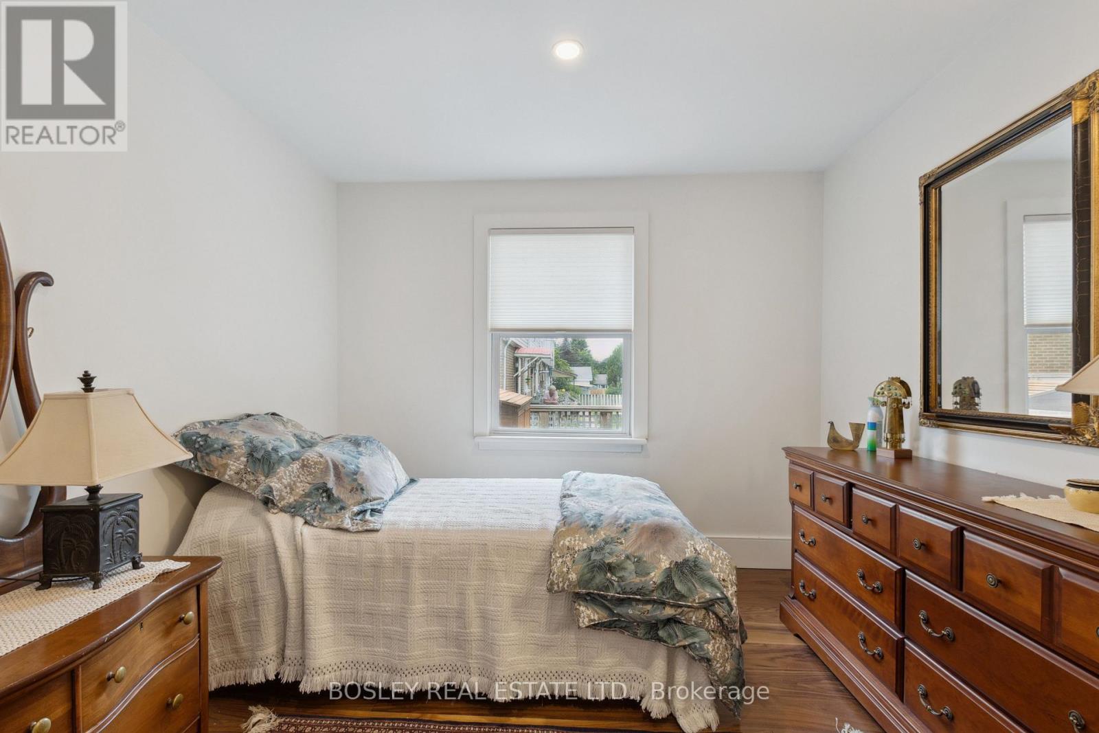 32 Louisa Street, Blue Mountains, Ontario  N0H 2P0 - Photo 18 - X12751102