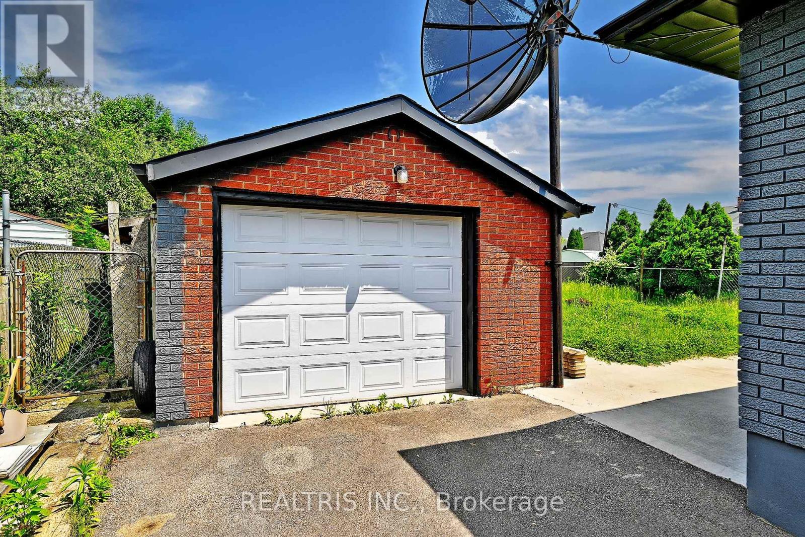 6 Lucerne Place, St. Catharines, Ontario  L2P 2E8 - Photo 42 - X12751104