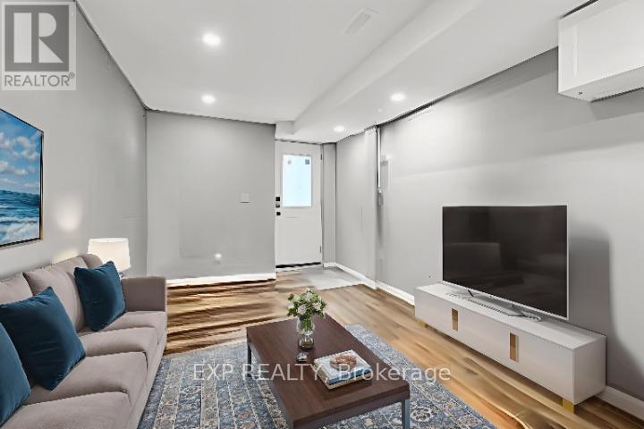 683b Wild Ginger Avenue, Waterloo, Ontario  N2V 2T2 - Photo 2 - X12751128