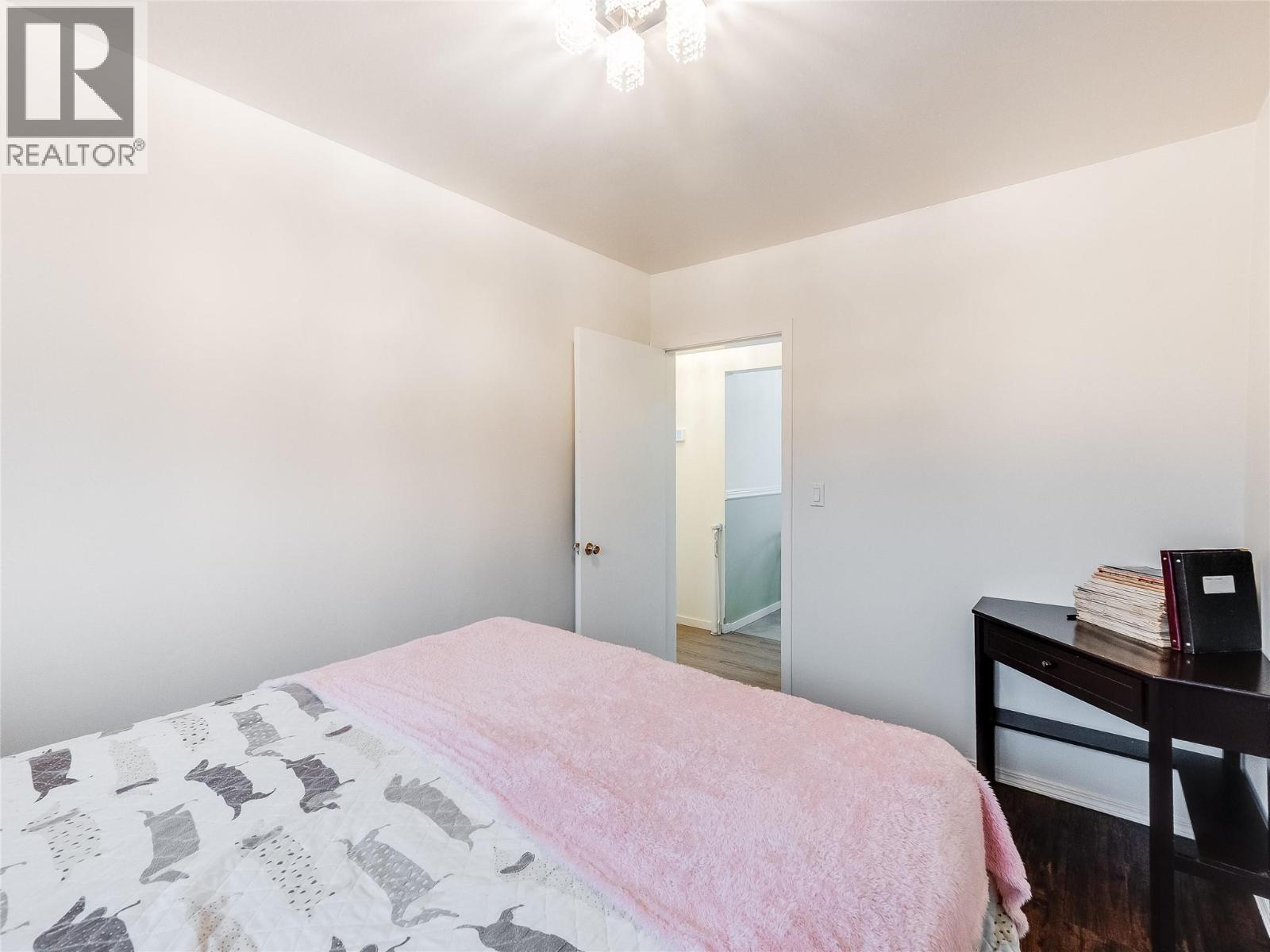 550 6th Avenue, Castlegar, British Columbia V1N 1T7 - Photo 21 - 10374065