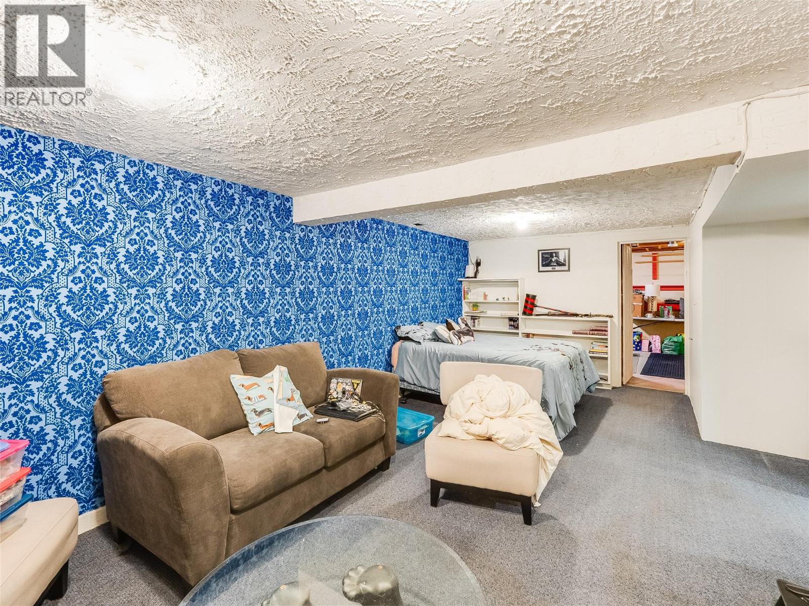 550 6th Avenue, Castlegar, British Columbia V1N 1T7 - Photo 36 - 10374065