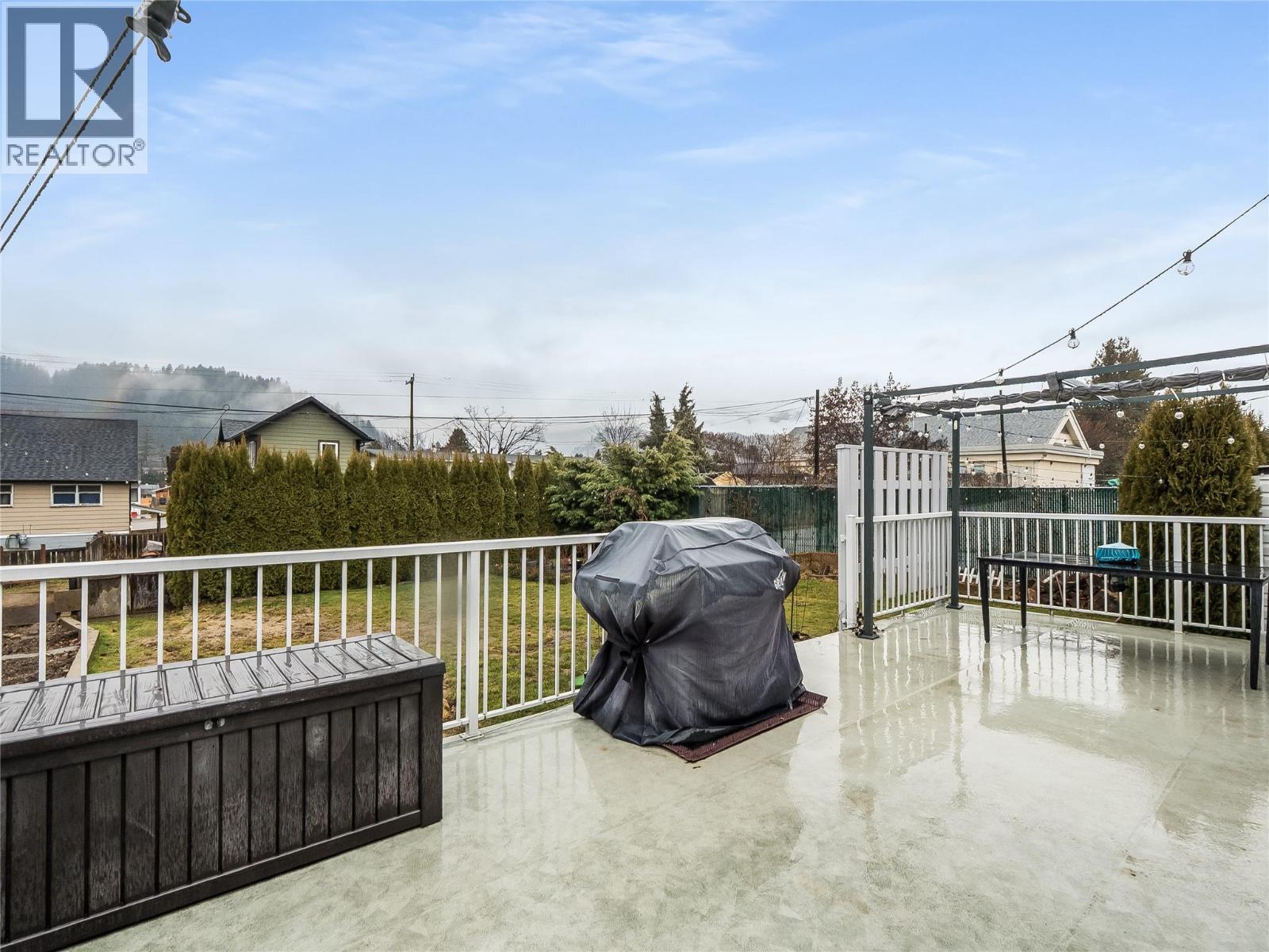 550 6th Avenue, Castlegar, British Columbia V1N 1T7 - Photo 6 - 10374065