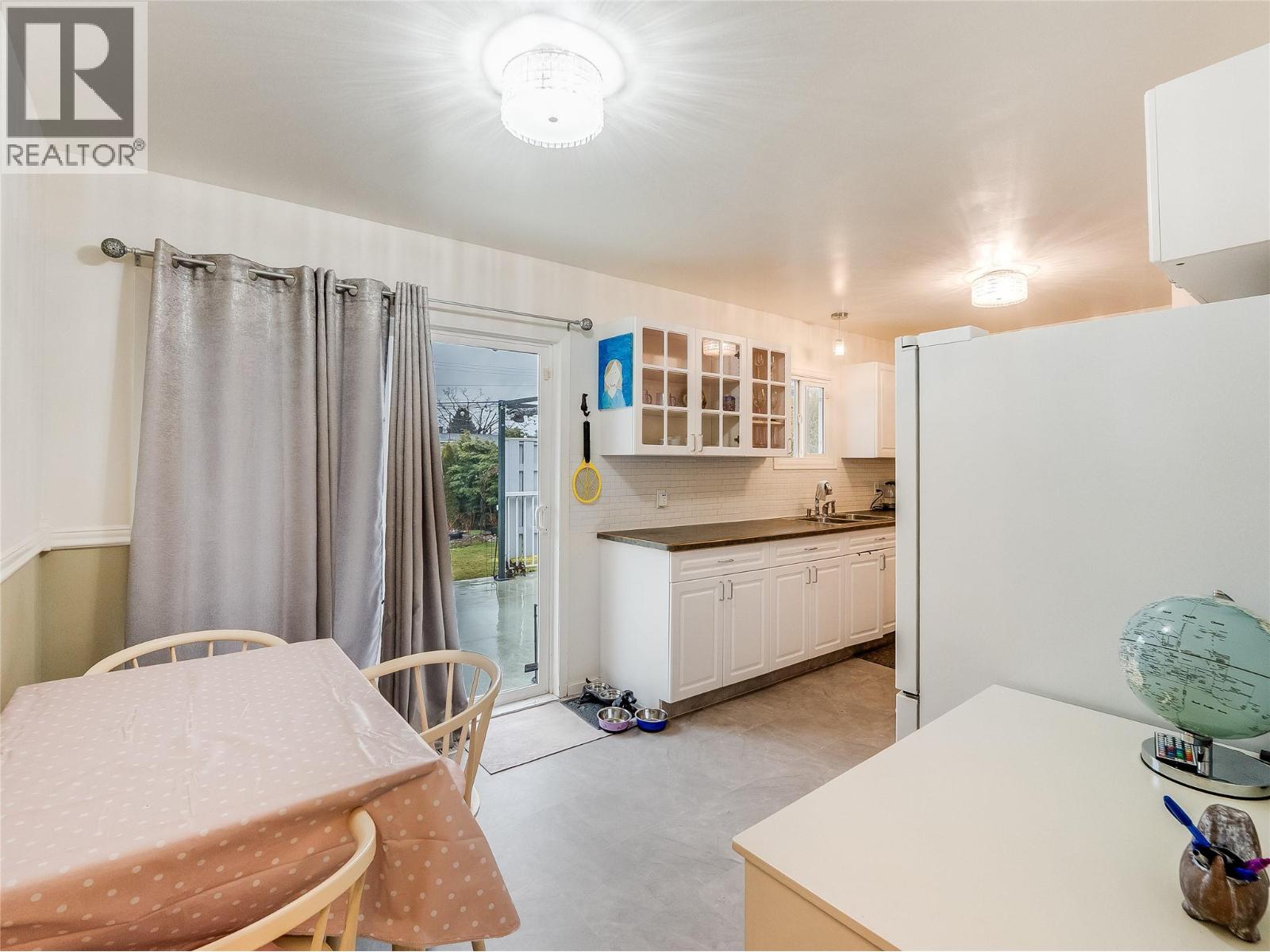 550 6th Avenue, Castlegar, British Columbia V1N 1T7 - Photo 9 - 10374065