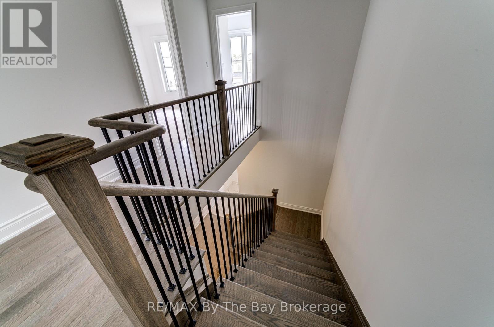 28 Autumn Drive, Wasaga Beach, Ontario  L9Z 0K7 - Photo 16 - S12751166