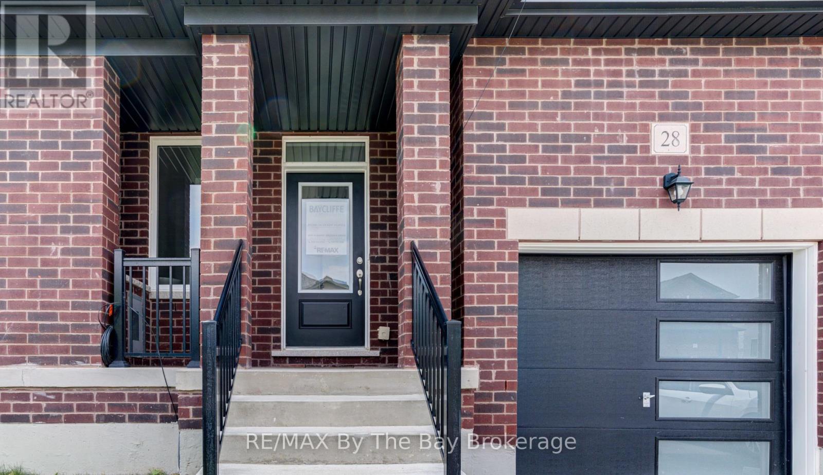 28 Autumn Drive, Wasaga Beach, Ontario  L9Z 0K7 - Photo 3 - S12751166