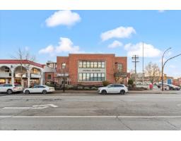 203 20408 DOUGLAS CRESCENT, Langley, British Columbia