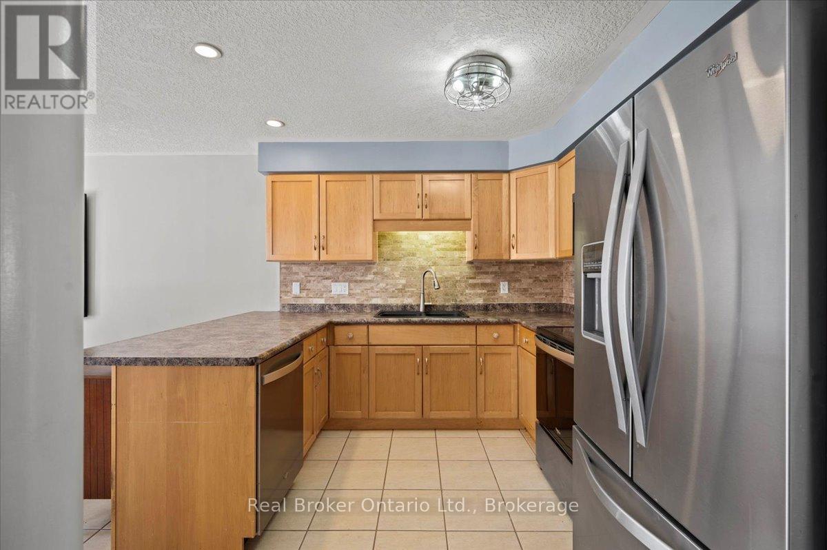 16 Darnell Road, Guelph, Ontario  N1G 5K3 - Photo 8 - X12751248