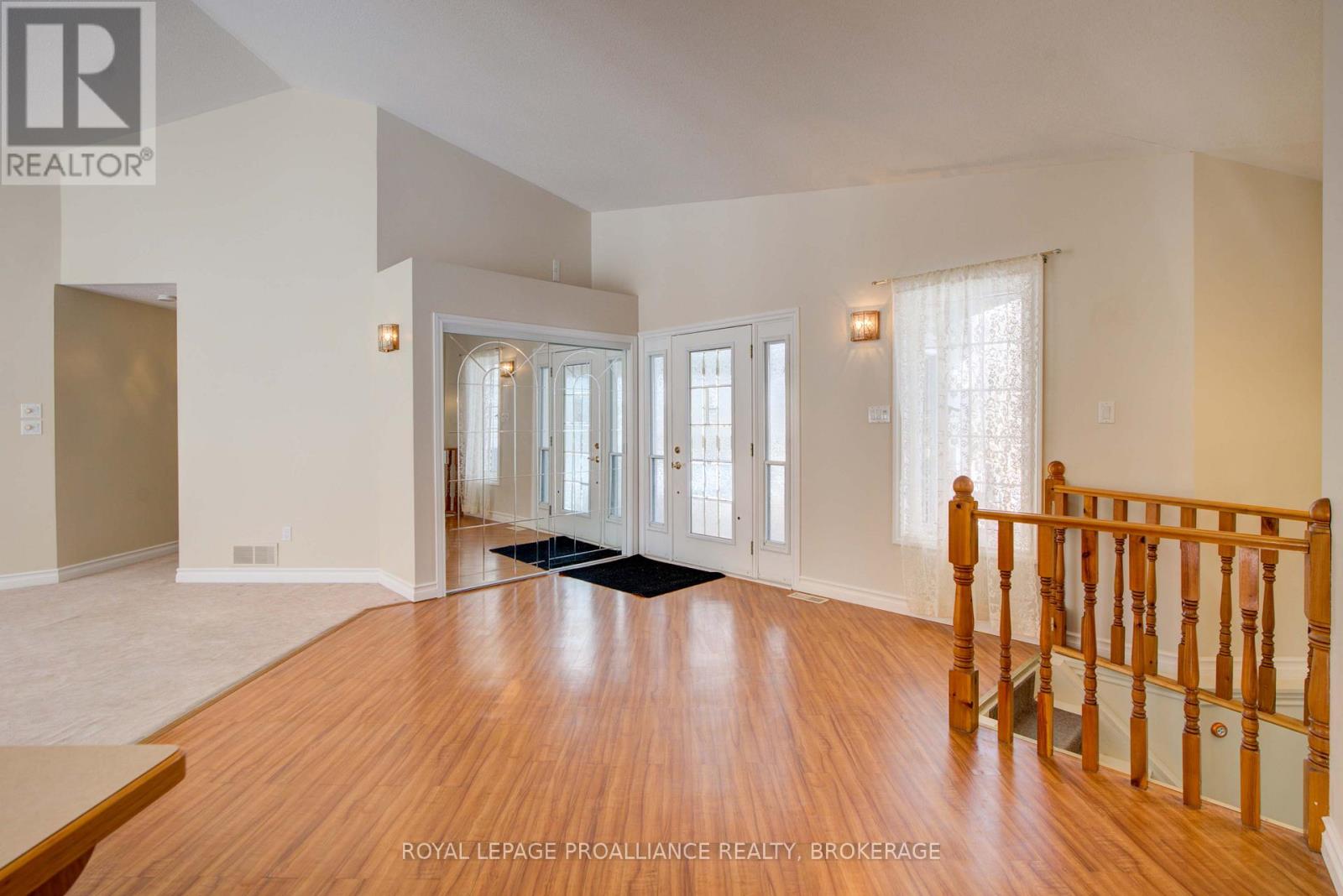 9727 Highway 42, Rideau Lakes, Ontario  K0G 1X0 - Photo 11 - X12751278