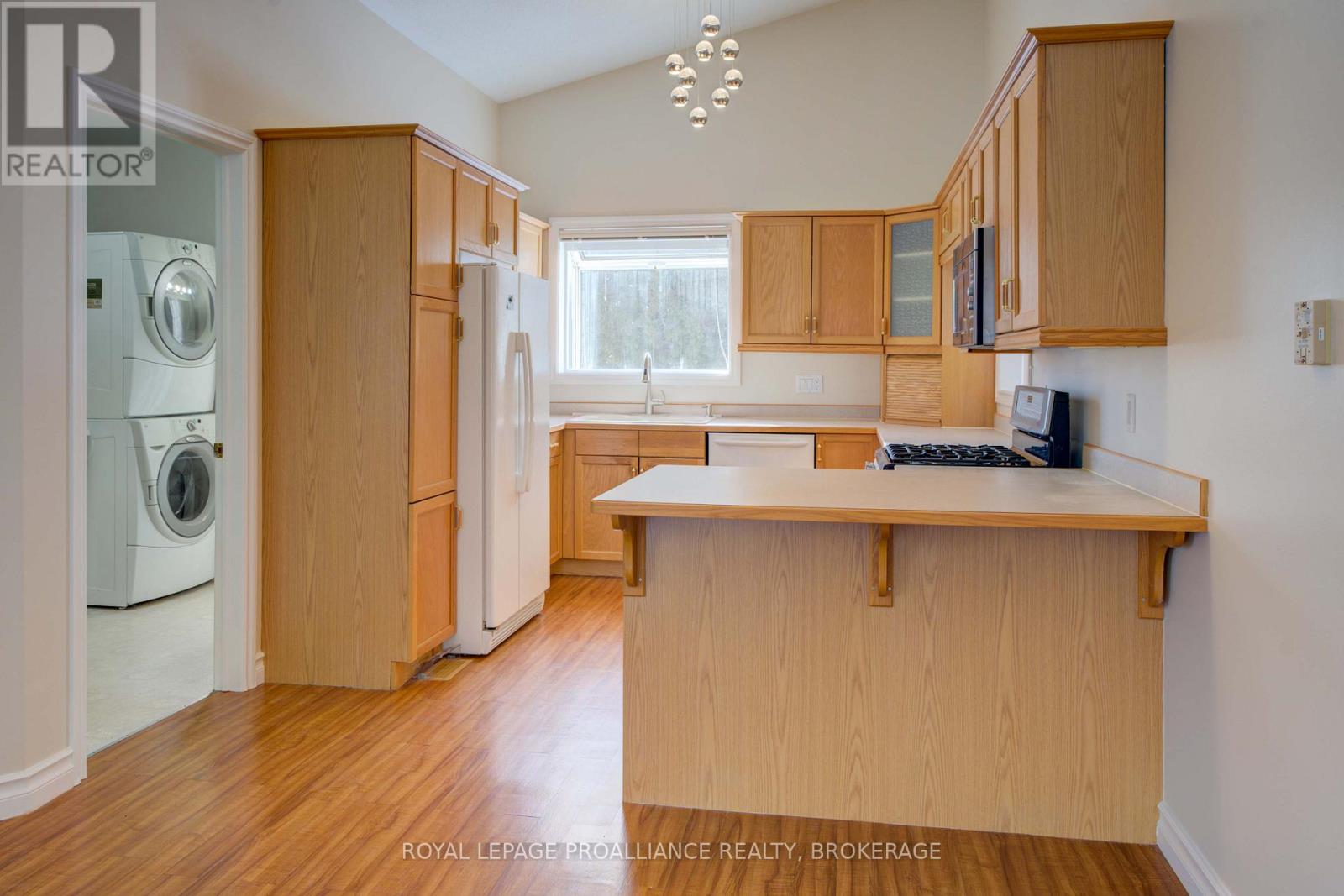 9727 Highway 42, Rideau Lakes, Ontario  K0G 1X0 - Photo 14 - X12751278