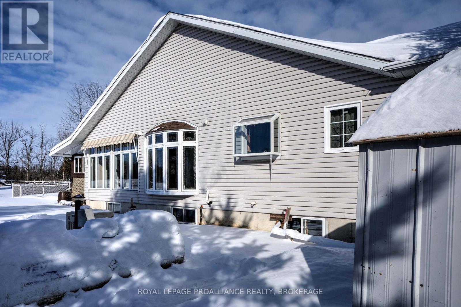 9727 Highway 42, Rideau Lakes, Ontario  K0G 1X0 - Photo 8 - X12751278