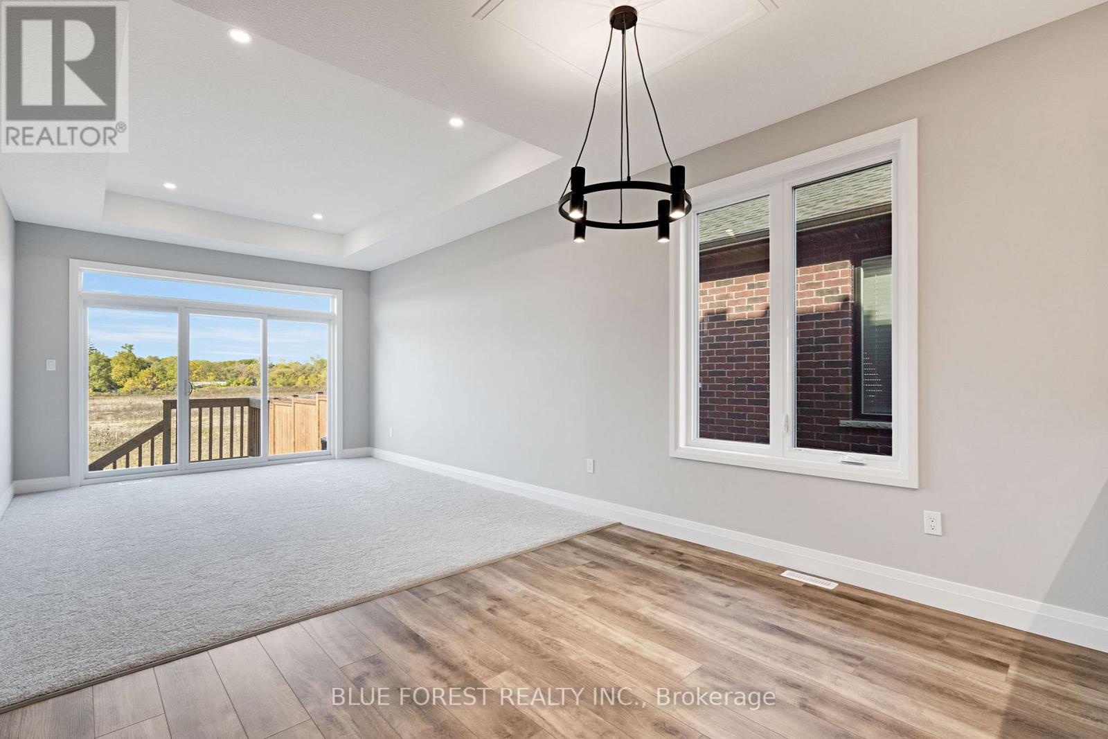 142 Shirley Street, Thames Centre, Ontario  N0M 2P0 - Photo 11 - X12751250