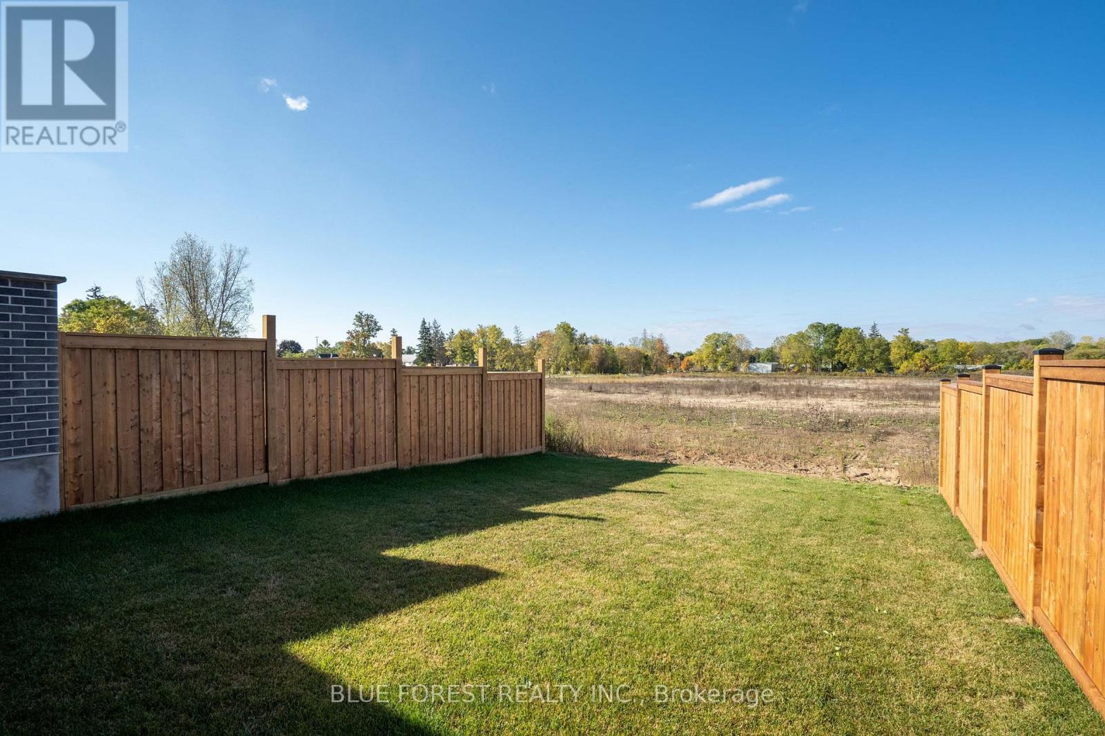 142 Shirley Street, Thames Centre, Ontario  N0M 2P0 - Photo 41 - X12751250