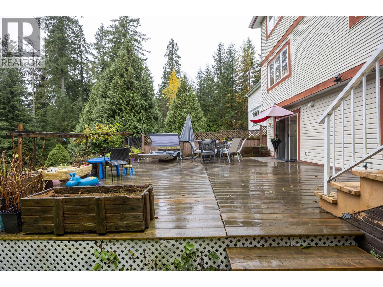 1590 Plateau Crescent, Coquitlam, British Columbia  V3E 3B3 - Photo 35 - R3085557