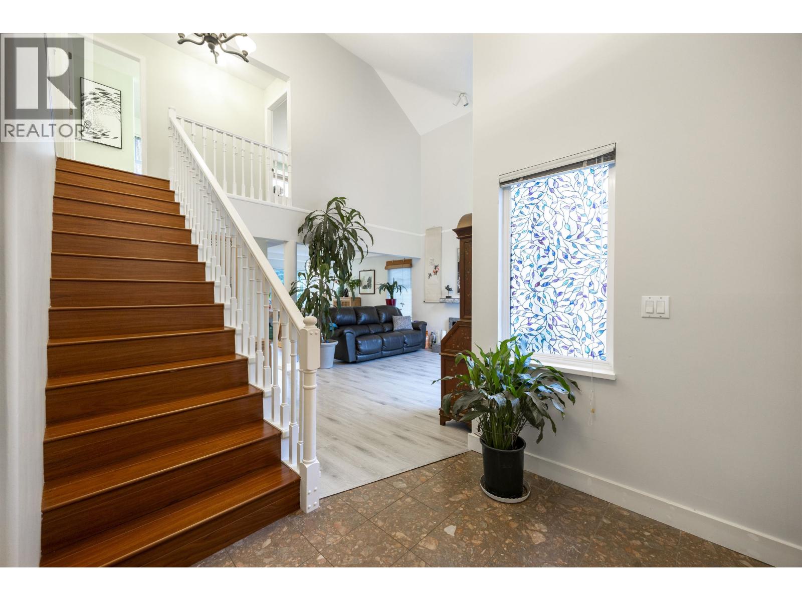 1590 Plateau Crescent, Coquitlam, British Columbia  V3E 3B3 - Photo 10 - R3085557