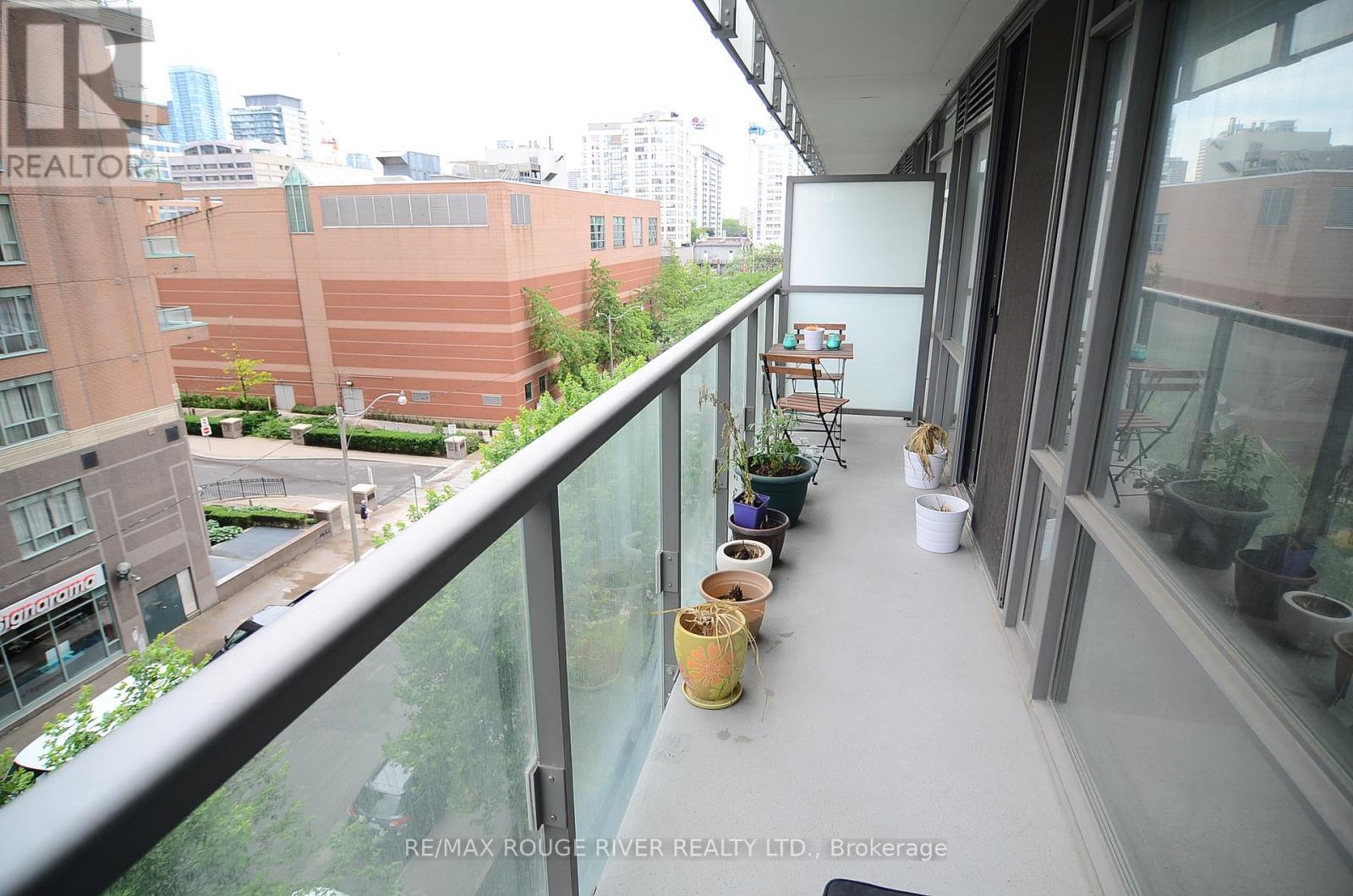 404 - 37 Grosvenor Street, Toronto, Ontario  M4Y 3G5 - Photo 10 - C12751130