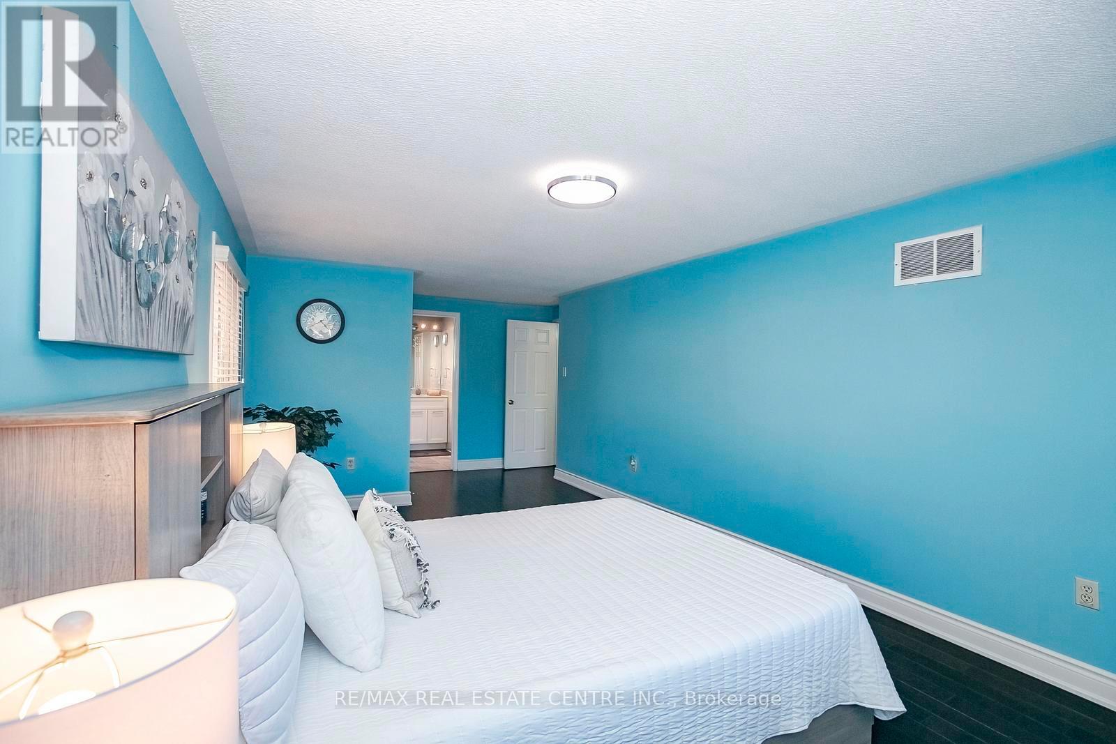 37 Duggan Drive, Brampton, Ontario  L6Y 4J2 - Photo 26 - W12749716