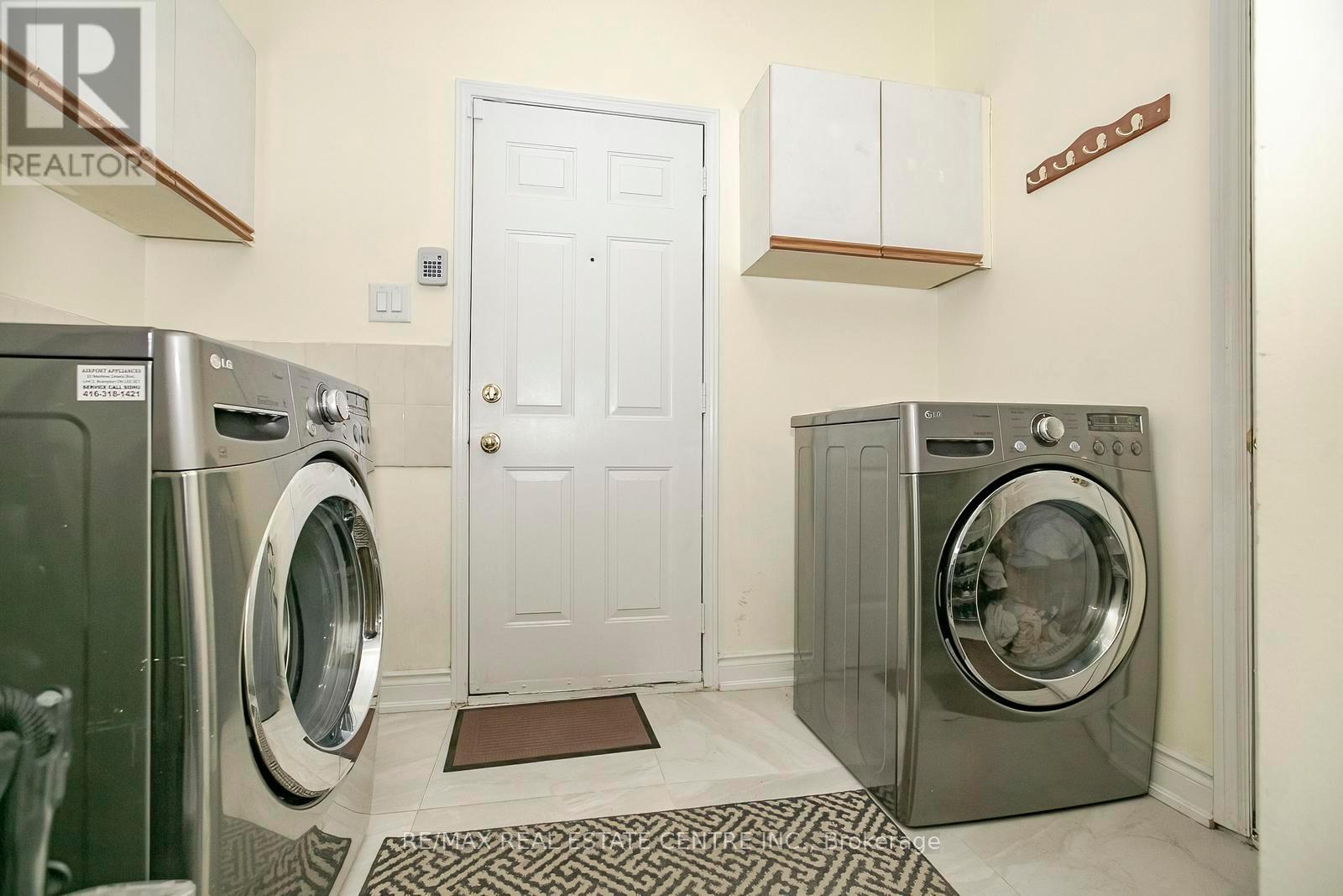 37 Duggan Drive, Brampton, Ontario  L6Y 4J2 - Photo 21 - W12749716