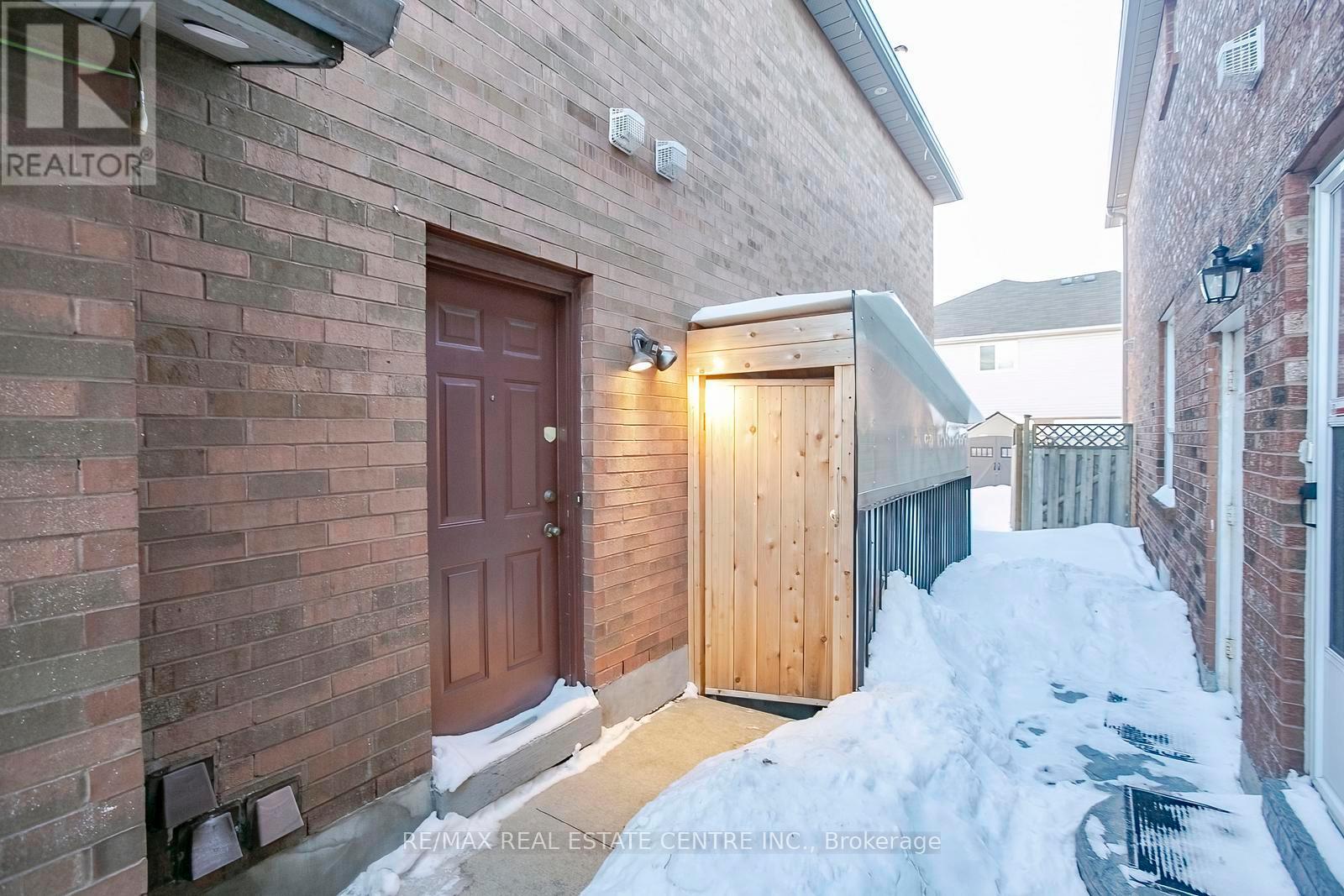 37 Duggan Drive, Brampton, Ontario  L6Y 4J2 - Photo 47 - W12749716