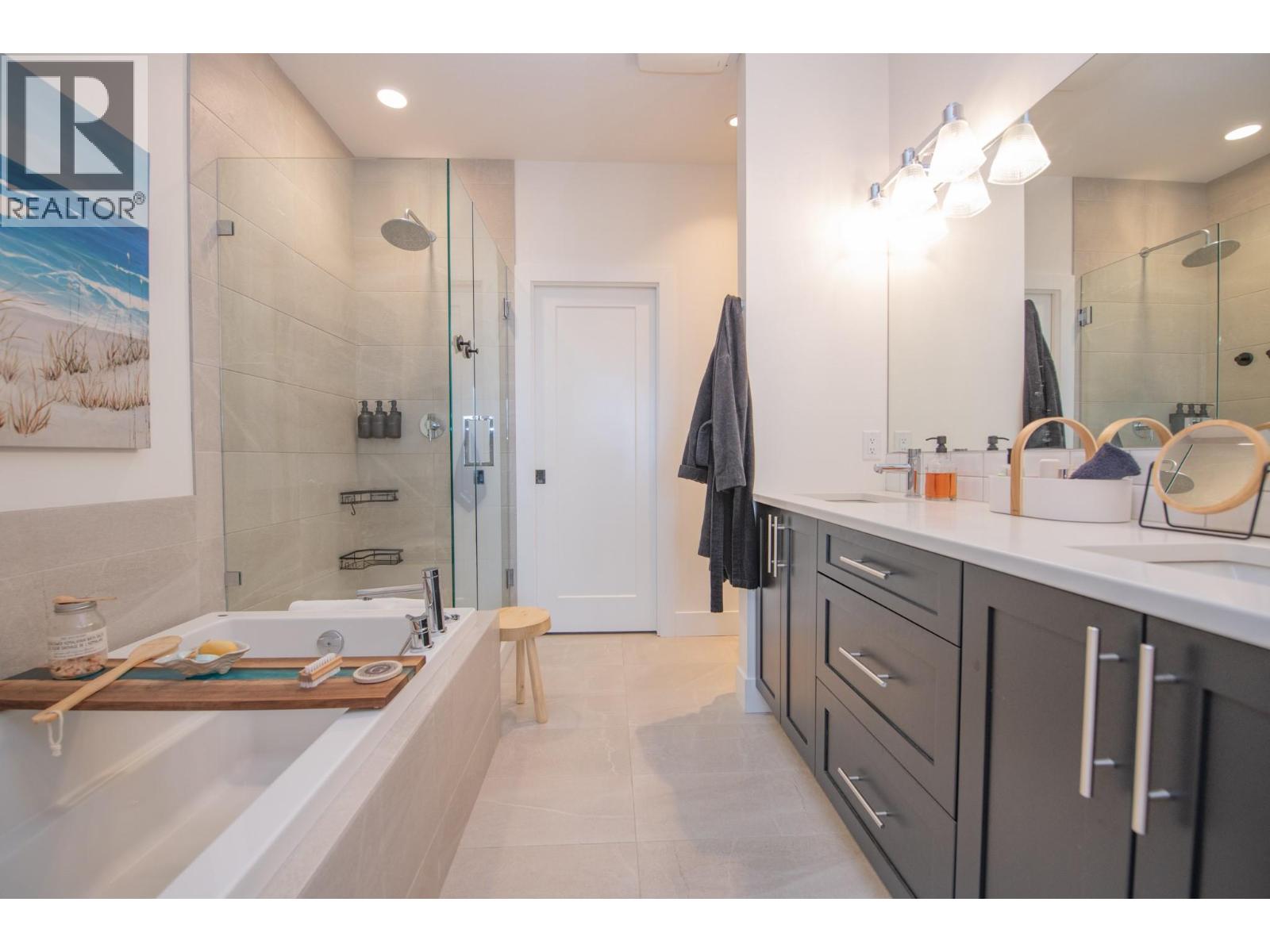 213 Ashcroft Place, Vernon, British Columbia  V1H 2M1 - Photo 31 - 10374699