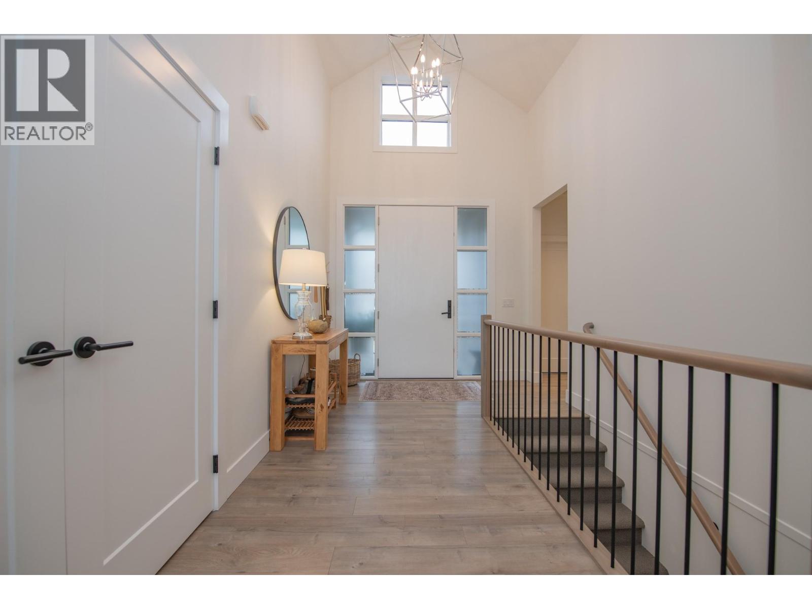 213 Ashcroft Place, Vernon, British Columbia  V1H 2M1 - Photo 5 - 10374699