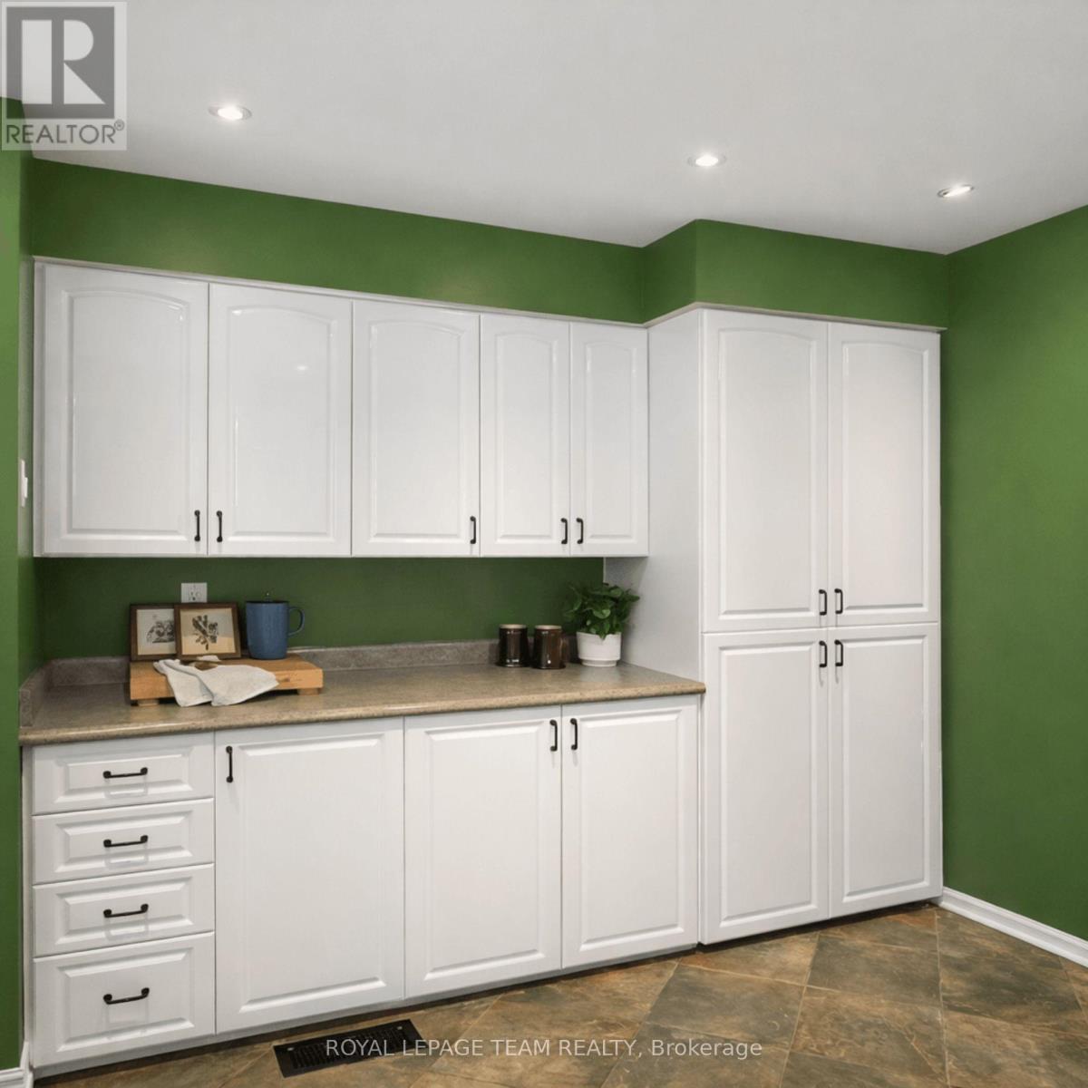 2249 Mcgovern Road W, North Grenville, Ontario  K0G 1S0 - Photo 15 - X12749794