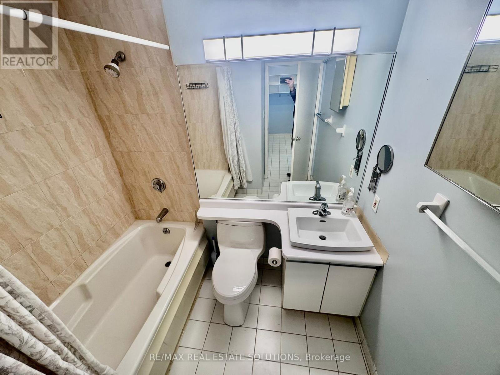 3404 - 10 Yonge Street, Toronto, Ontario  M5E 1R4 - Photo 12 - C12751124