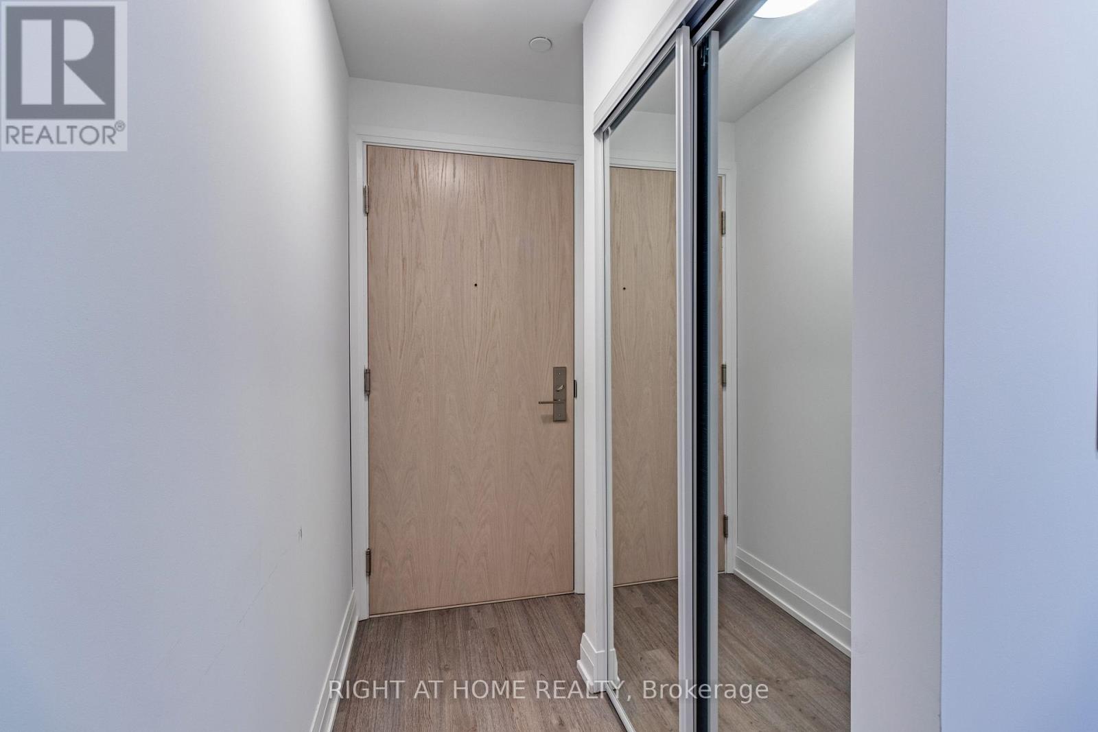 320 - 77 Mutual Street, Toronto, Ontario  M5B 0B9 - Photo 11 - C12751136