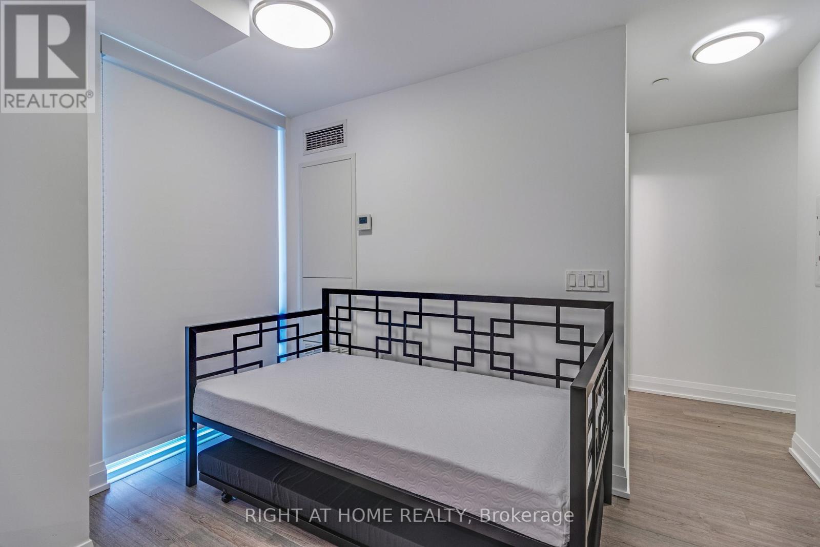 320 - 77 Mutual Street, Toronto, Ontario  M5B 0B9 - Photo 18 - C12751136