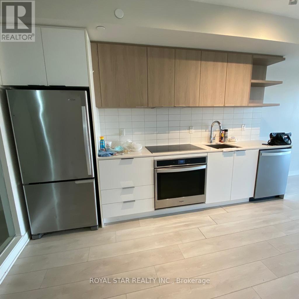 1106 - 6 Sonic Way, Toronto, Ontario  M3C 0P1 - Photo 4 - C12751150