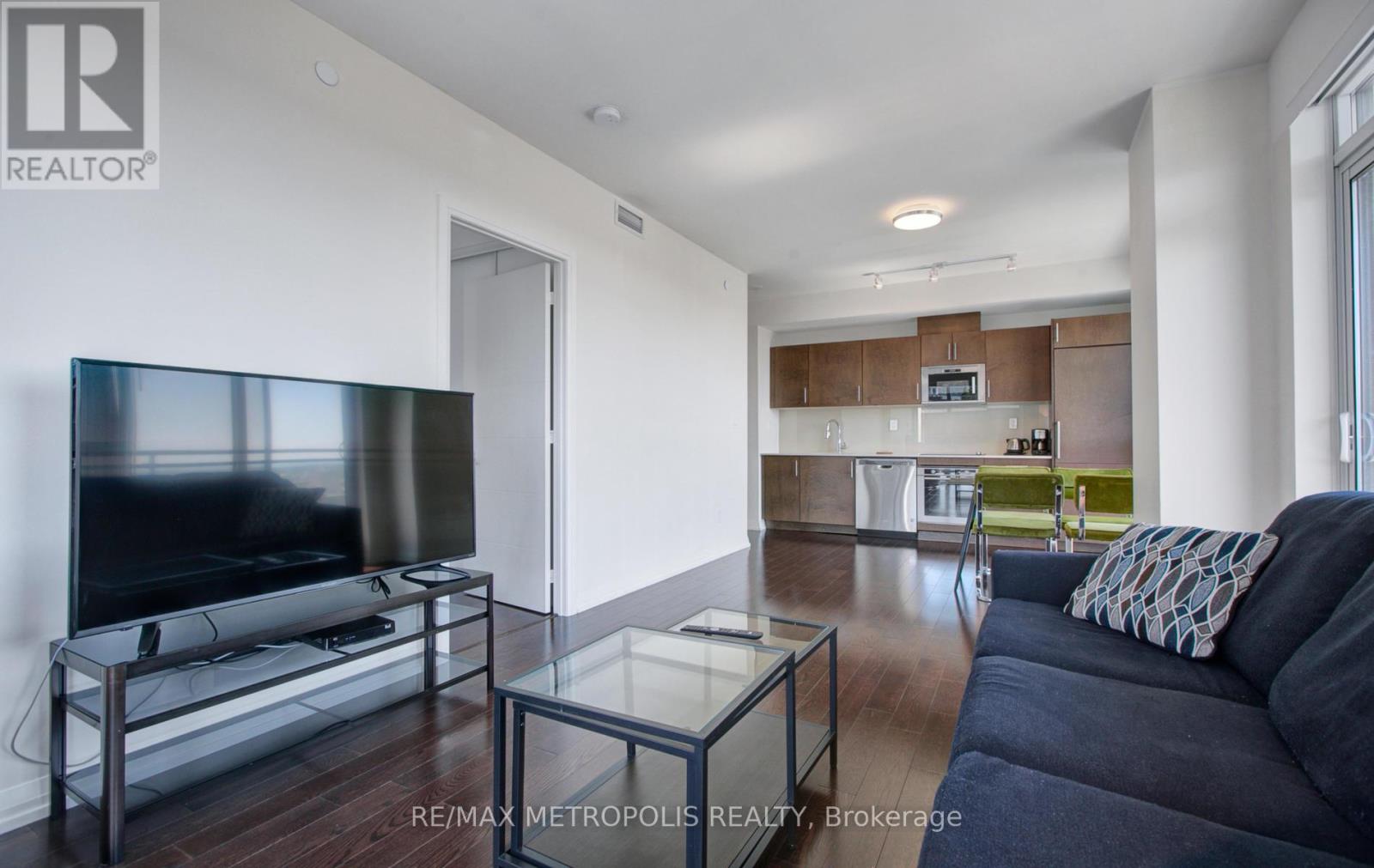 2015 - 460 Adelaide Street E, Toronto, Ontario  M5A 0E7 - Photo 5 - C12751176