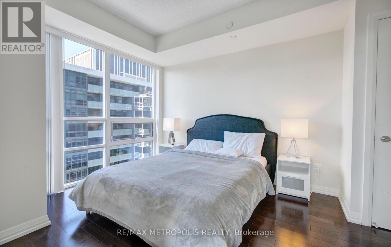 2015 - 460 Adelaide Street E, Toronto, Ontario  M5A 0E7 - Photo 8 - C12751176