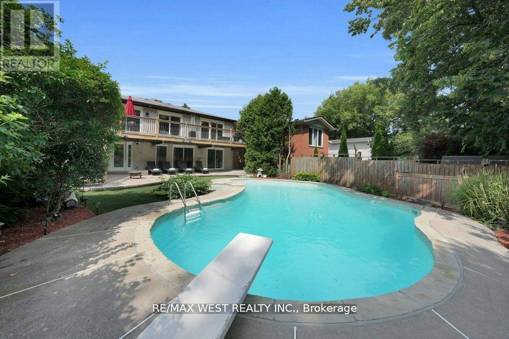 151 Brahms Avenue, Toronto, Ontario  M2H 1H9 - Photo 45 - C12751188