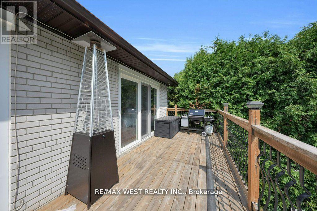 151 Brahms Avenue, Toronto, Ontario  M2H 1H9 - Photo 47 - C12751188