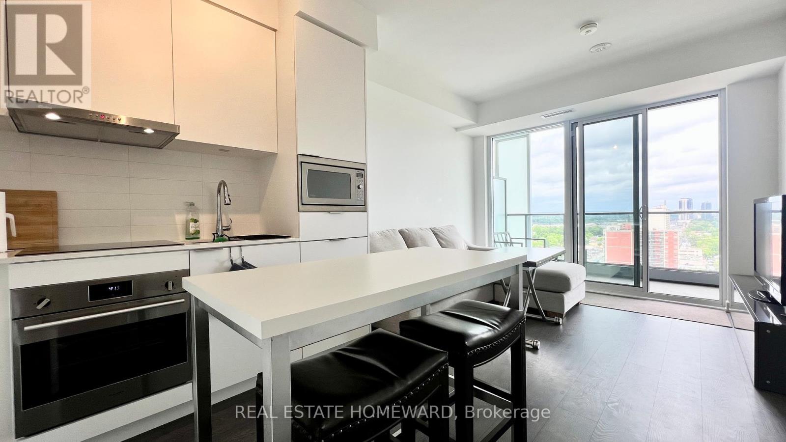 1702 - 7 Golden Lion Heights, Toronto, Ontario  M2M 0C1 - Photo 8 - C12751232