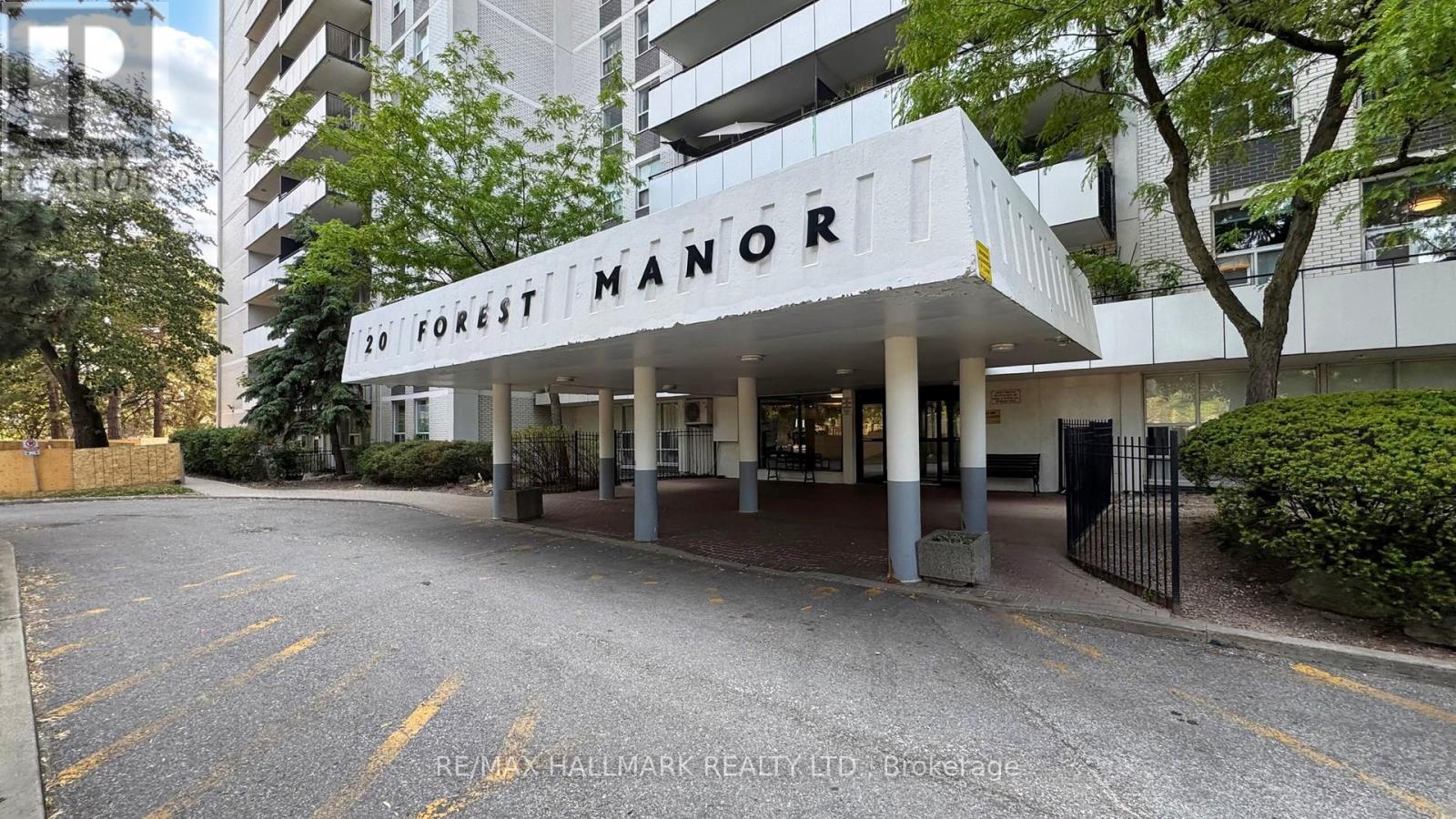 703 - 20 Forest Manor Road, Toronto, Ontario  M2J 1M2 - Photo 2 - C12751238