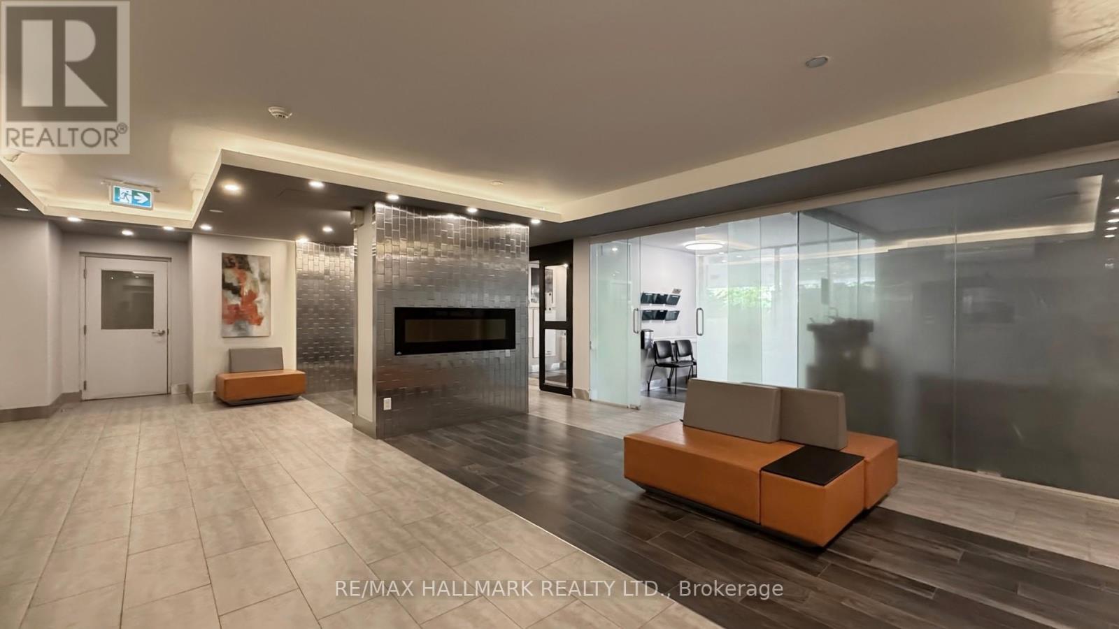 703 - 20 Forest Manor Road, Toronto, Ontario  M2J 1M2 - Photo 5 - C12751238