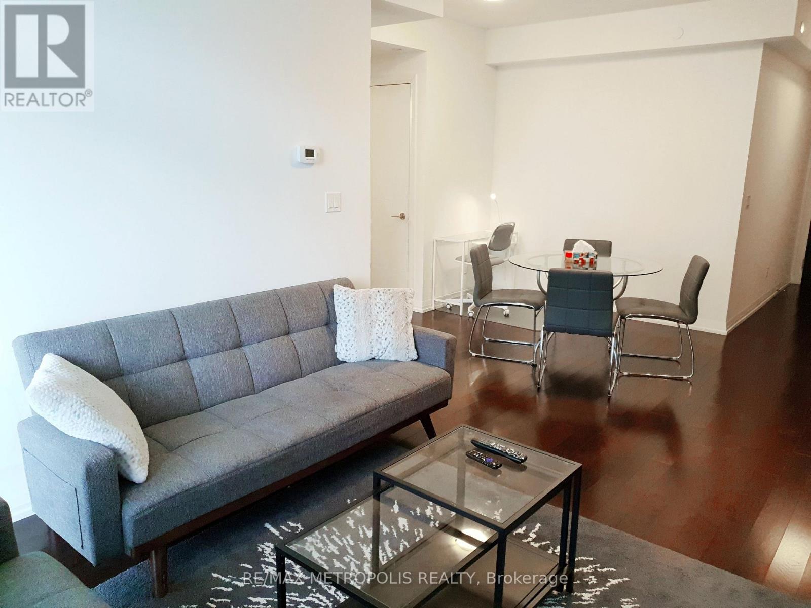 2117 - 460 Adelaide Street E, Toronto, Ontario  M5A 0E7 - Photo 3 - C12751256