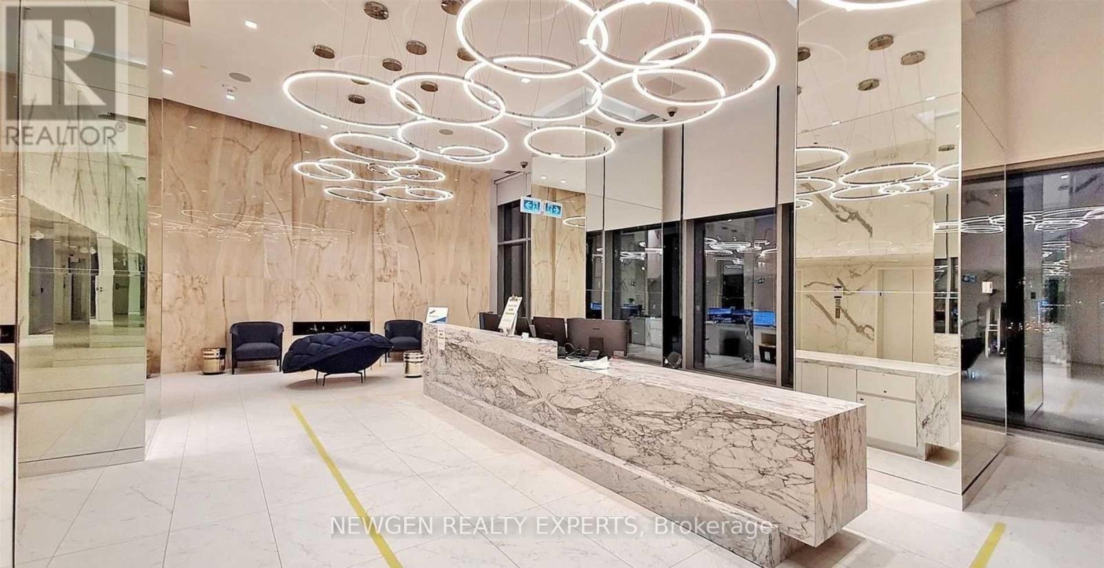 733 - 251 Jarvis Street, Toronto, Ontario  M5B 0C3 - Photo 2 - C12751270