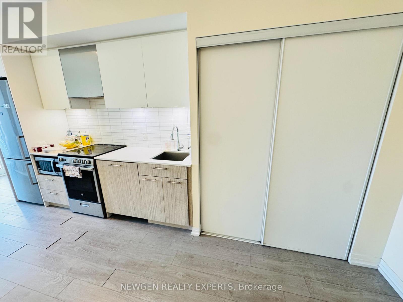 733 - 251 Jarvis Street, Toronto, Ontario  M5B 0C3 - Photo 4 - C12751270