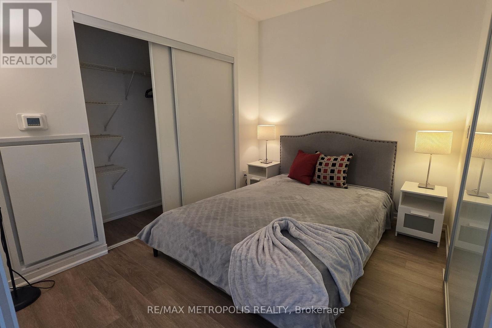 813 - 55 East Liberty Street, Toronto, Ontario  M6K 3P9 - Photo 5 - C12751276